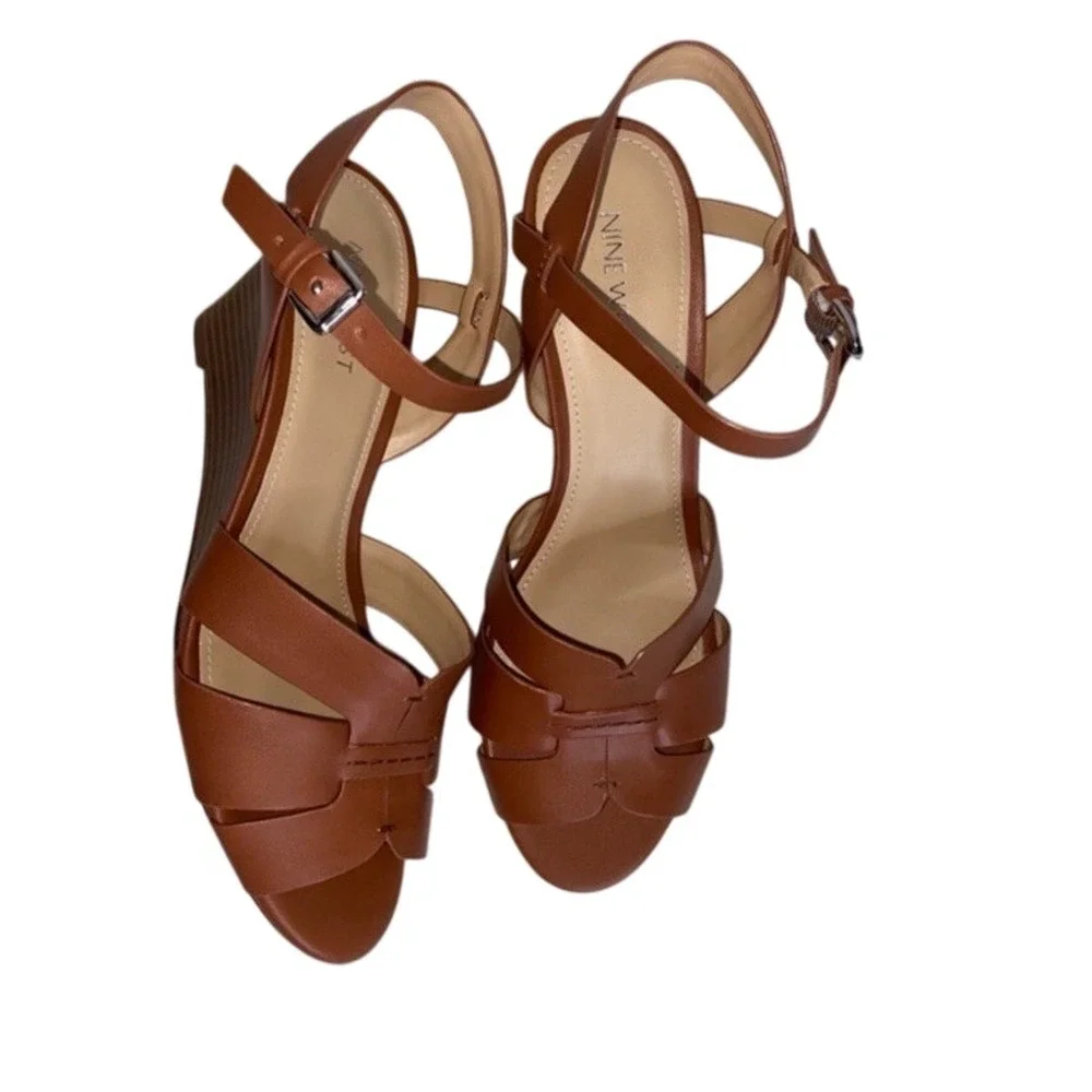Nine‎ West Women 8 Janie Kitten Wedge Brown Rich Leather Luxury Cruise Resort